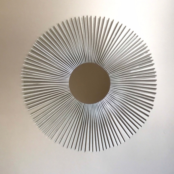 Large 35" Silver Sunburst Mirror Decorative Wall Mirror - Picture 2 of 9